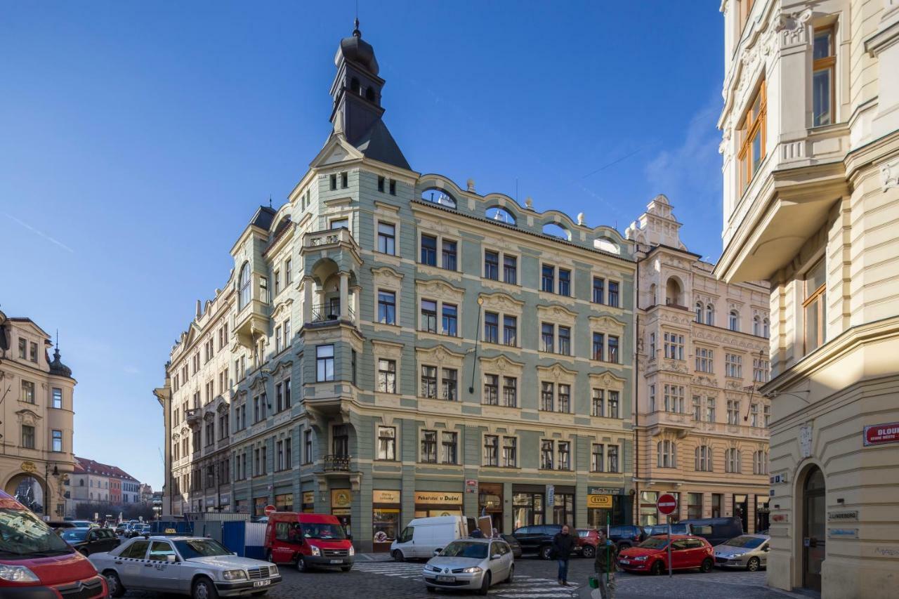 Dusni Apartments Prag Eksteriør billede